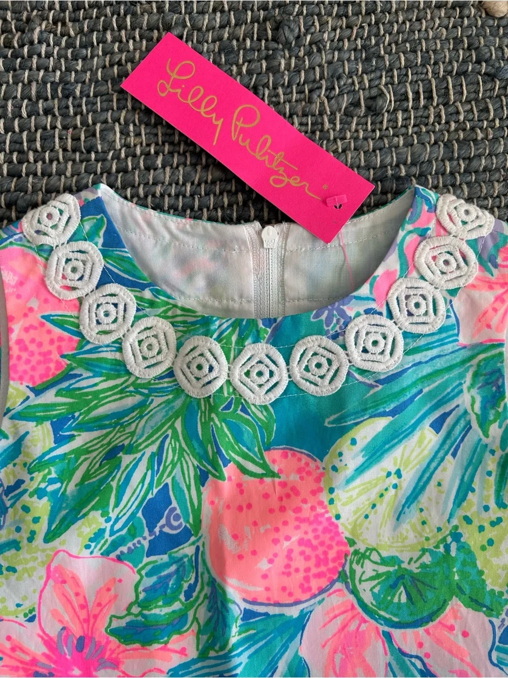 Lilly Pulitzer NWT Little Lilly Classic Shift Multi Swizzle Print - Picture 4 of 10